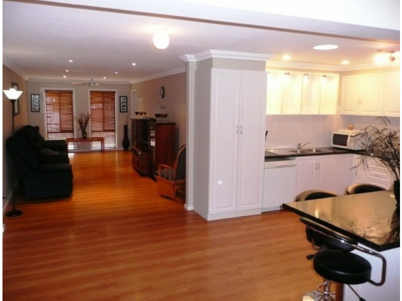 18 Lowde Street, Nericon NSW 2680