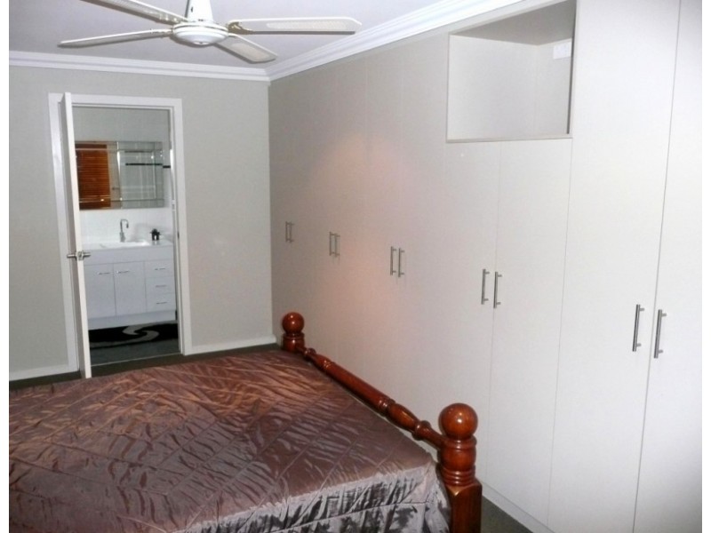 18 Lowde Street, Nericon NSW 2680