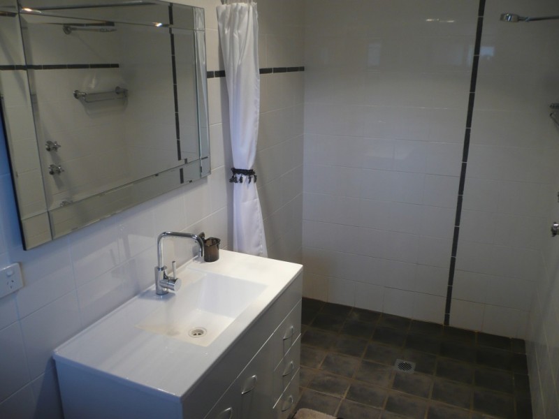 18 Lowde Street, Nericon NSW 2680