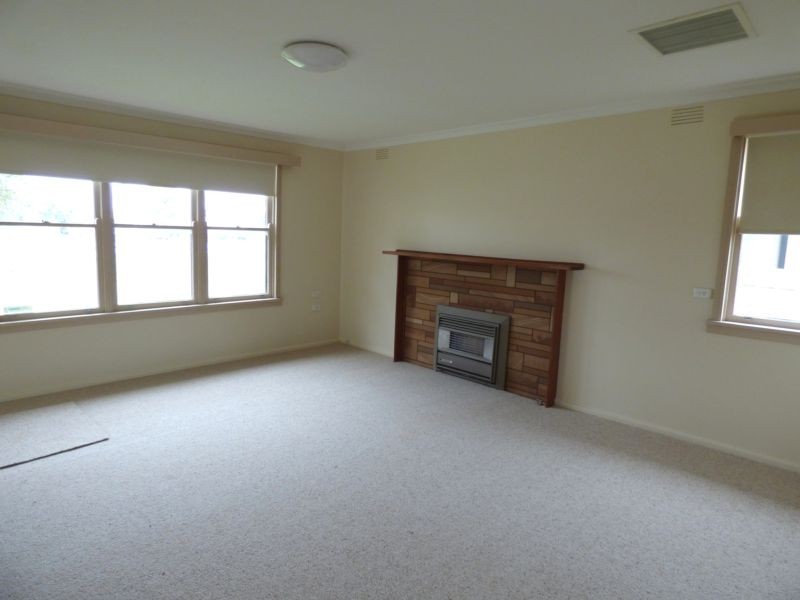 8A Kooringal Avenue, Griffith NSW 2680