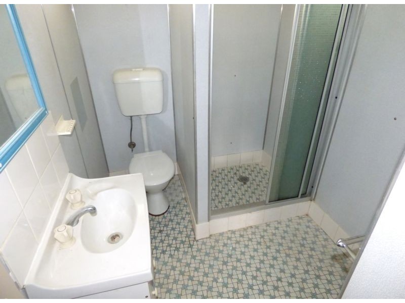 8A Kooringal Avenue, Griffith NSW 2680