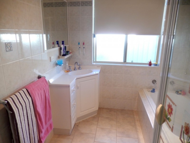 4/156-158 Merrigal Street, Griffith NSW 2680