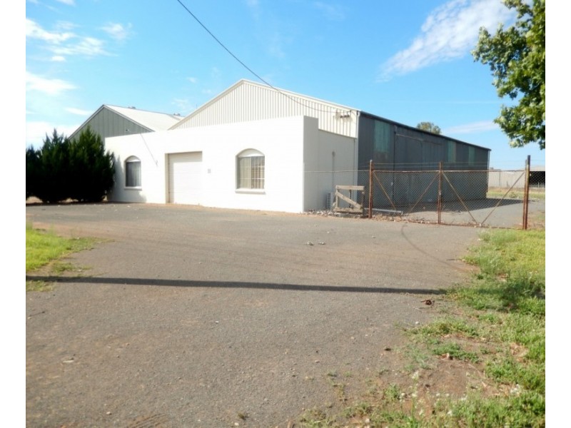 88 Wakaden Street, Griffith NSW 2680