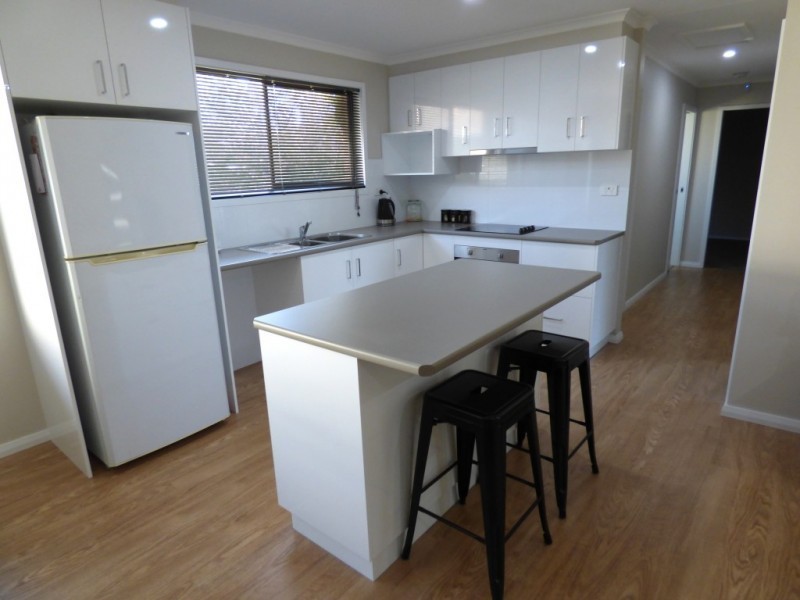4 Johnson Place, Griffith NSW 2680