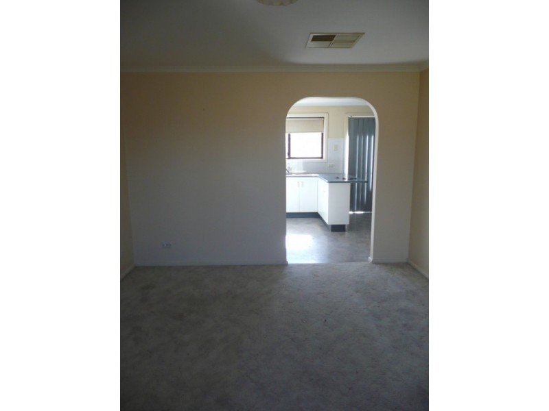 10A Garfitt Place, Griffith NSW 2680