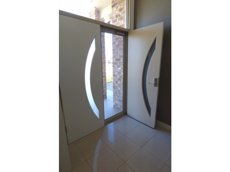 24 Brooks Street, Griffith NSW 2680