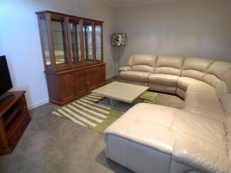 24 Brooks Street, Griffith NSW 2680