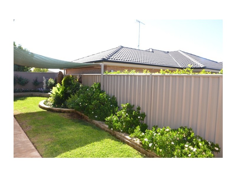24 Brooks Street, Griffith NSW 2680