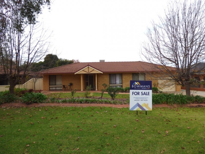53 Holmes Crescent, Griffith NSW 2680