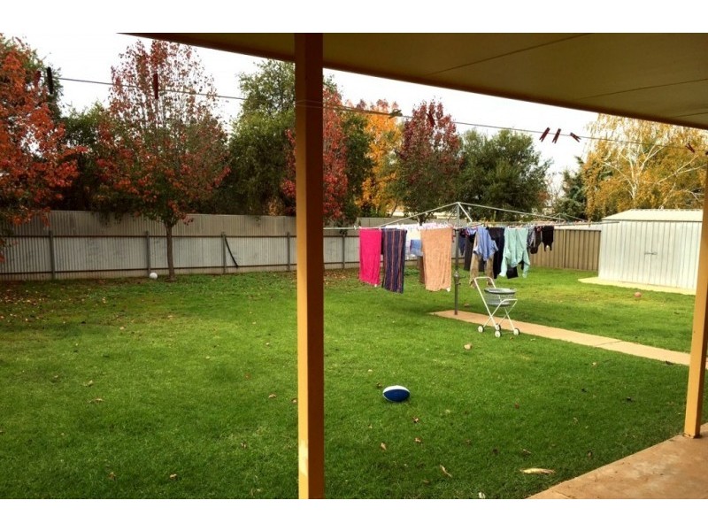 53 Holmes Crescent, Griffith NSW 2680