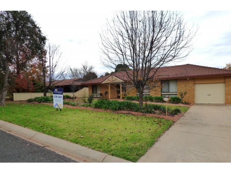 53 Holmes Crescent, Griffith NSW 2680