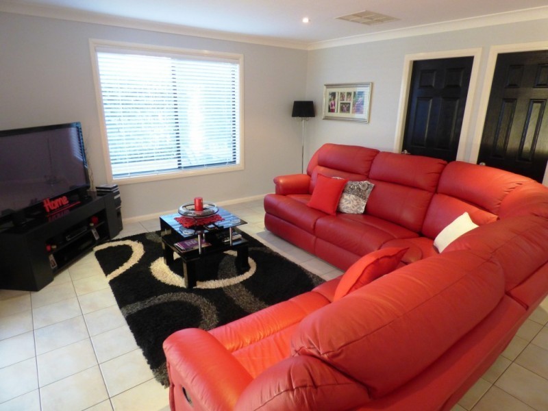 76 Lakes Road, Griffith NSW 2680