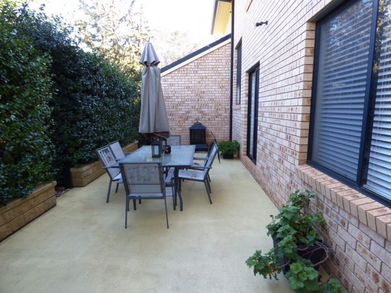 76 Lakes Road, Griffith NSW 2680