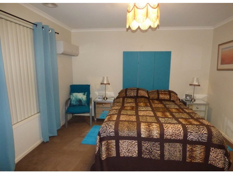 52 Calabria Road, Griffith NSW 2680