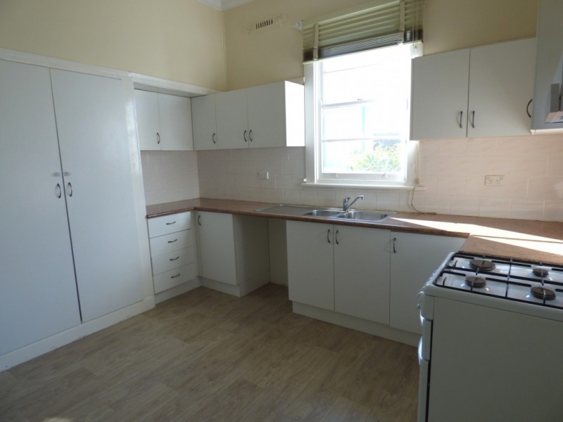 22 Carrathool Street, Griffith NSW 2680