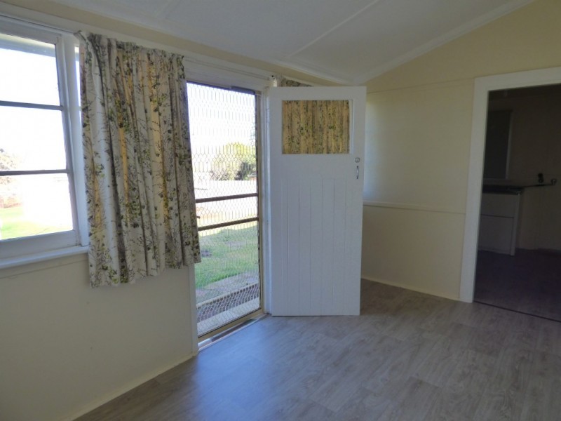 22 Carrathool Street, Griffith NSW 2680