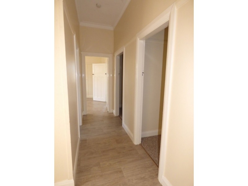 22 Carrathool Street, Griffith NSW 2680