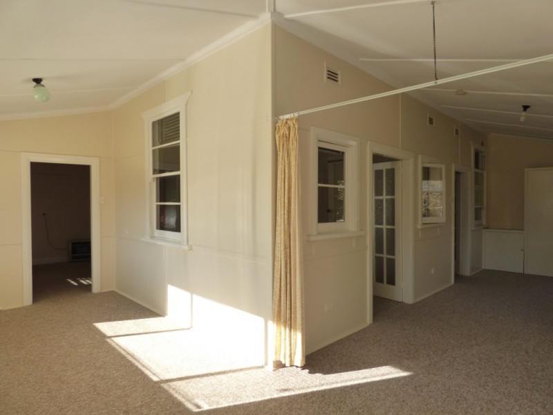 22 Carrathool Street, Griffith NSW 2680