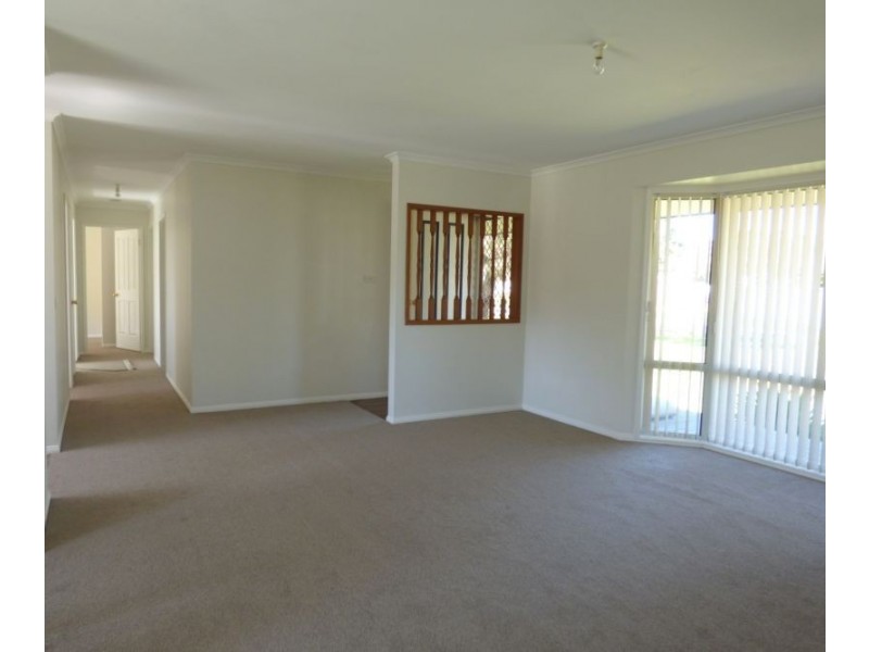 9 Beaumont Lane, Darlington Point NSW 2706