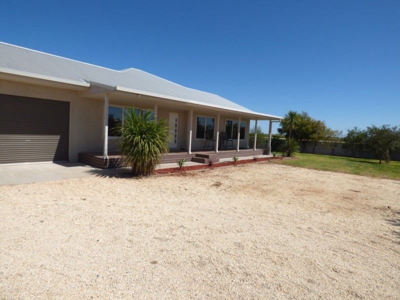 2623 Butler Road, Griffith NSW 2680