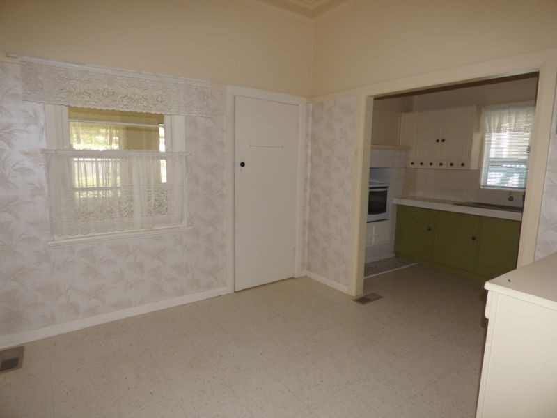 15 Bringagee Street, Griffith NSW 2680