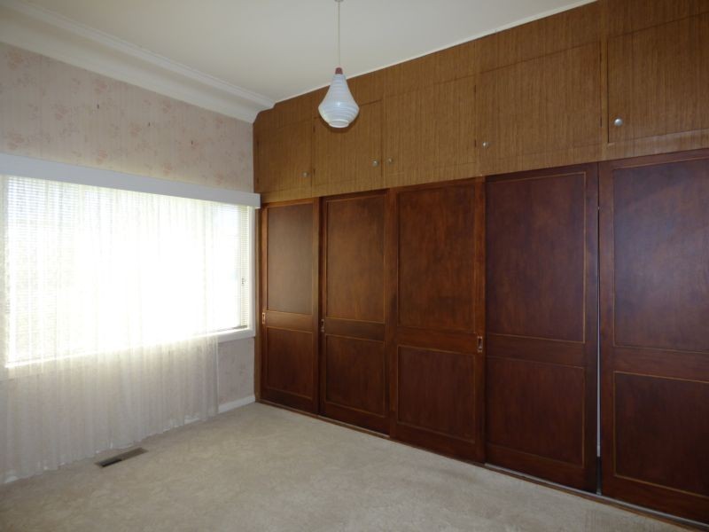 15 Bringagee Street, Griffith NSW 2680