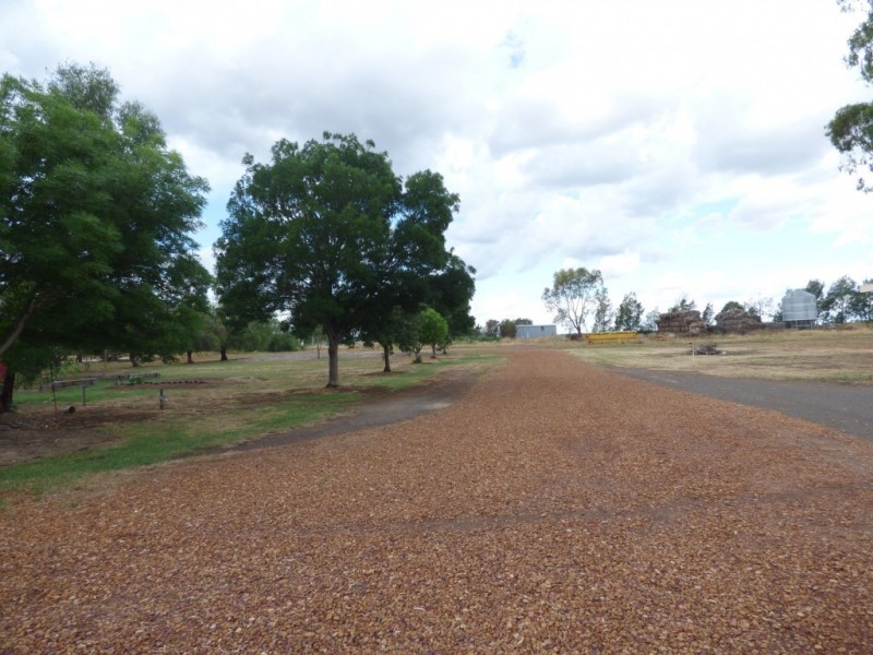 2675 Low Road & 258 Savage Road, Yoogali NSW 2680