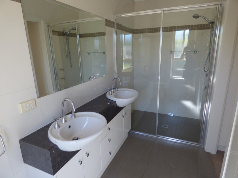 6 Tucker Street, Griffith NSW 2680