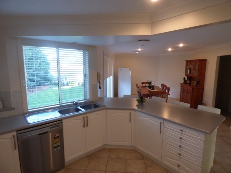 6 Fonte Place, Griffith NSW 2680