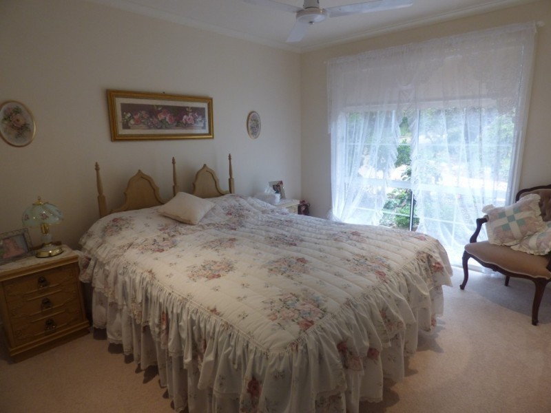 5 Maegraith Place, Lake Wyangan NSW 2680