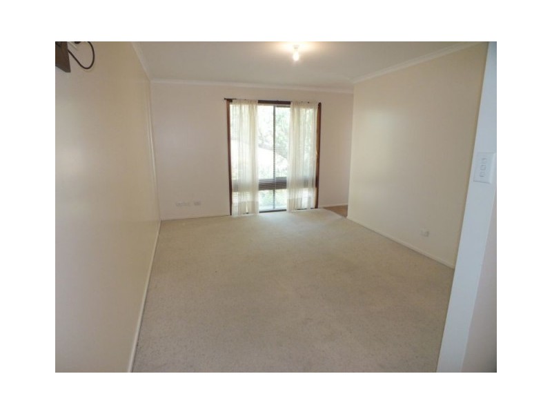 1/47-51 Clifton Boulevarde, Griffith NSW 2680