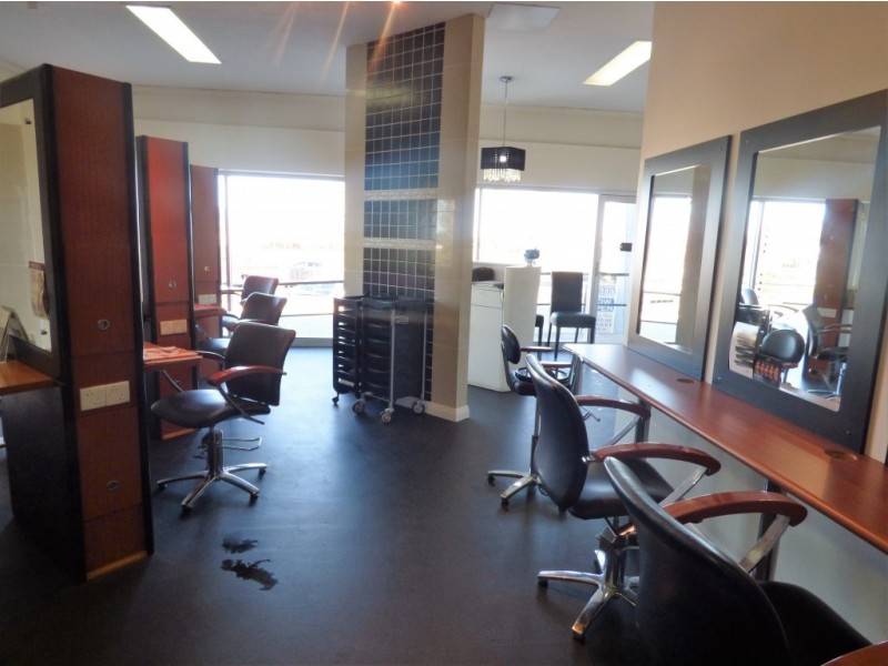 HAIRDO – East Griffith Shops, Griffith NSW 2680