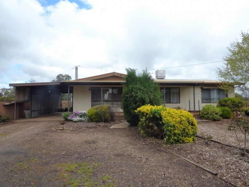 630 Ceccato Road, Yoogali NSW 2680