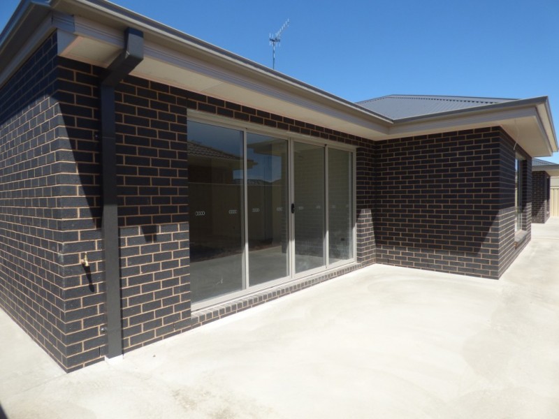 2B GILLMARTIN DRIVE, Griffith NSW 2680