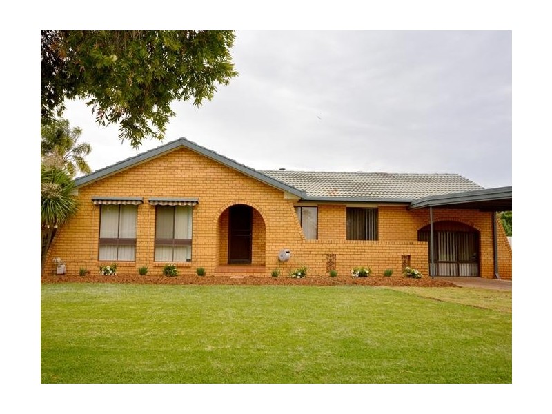24 Burley Street, Griffith NSW 2680