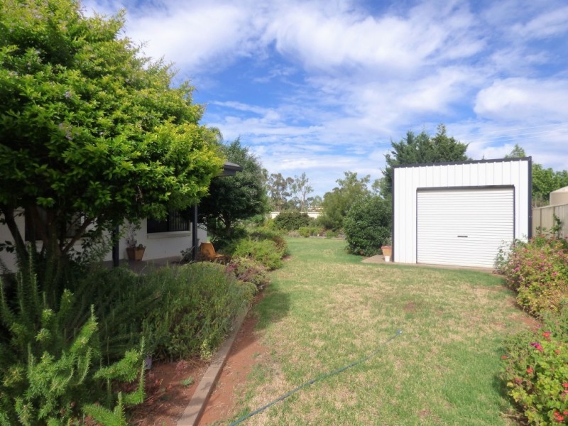 51 Nelson Drive, Griffith NSW 2680