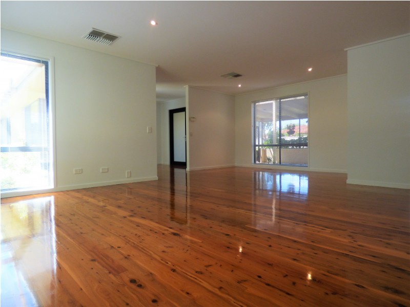 10 Bugno Crescent, Griffith NSW 2680