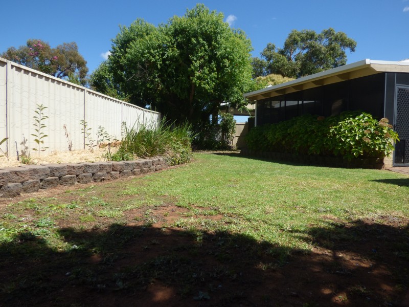 10 Bugno Crescent, Griffith NSW 2680