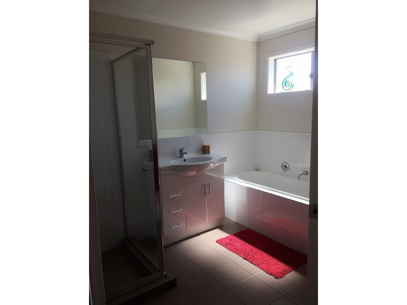 4 Little Road, Griffith NSW 2680