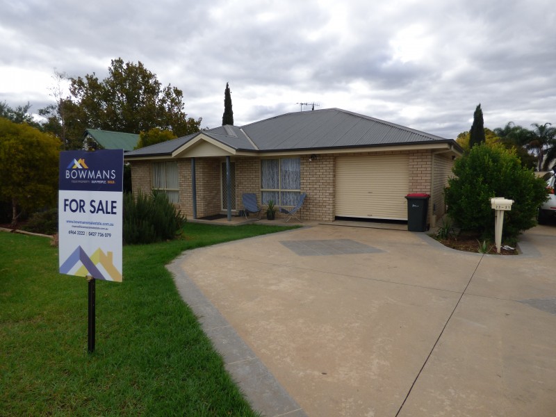 2/21-23 Watson Road, Griffith NSW 2680