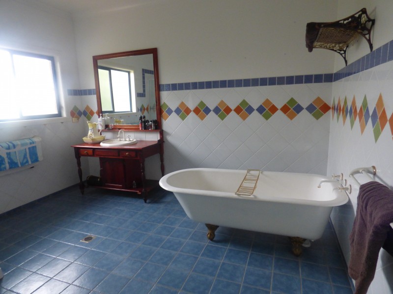 248 Ross Road, Griffith NSW 2680