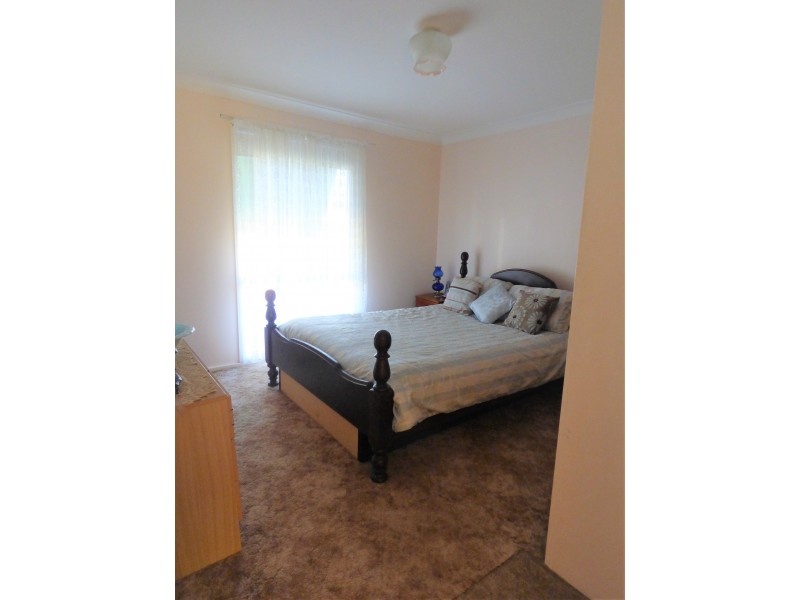 9 Brunell Street, Whitton NSW 2705