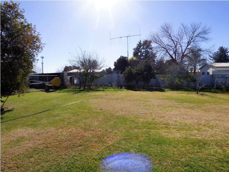 9 Brunell Street, Whitton NSW 2705