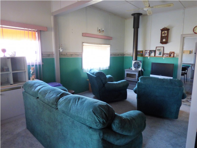 3 Naradhun Street, Whitton NSW 2705