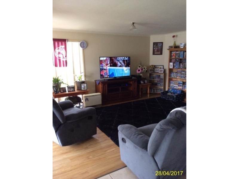 17 King Street, Darlington Point NSW 2706