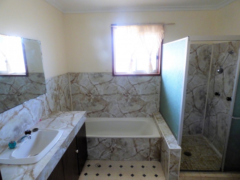 15 Leaver Street, Yenda NSW 2681