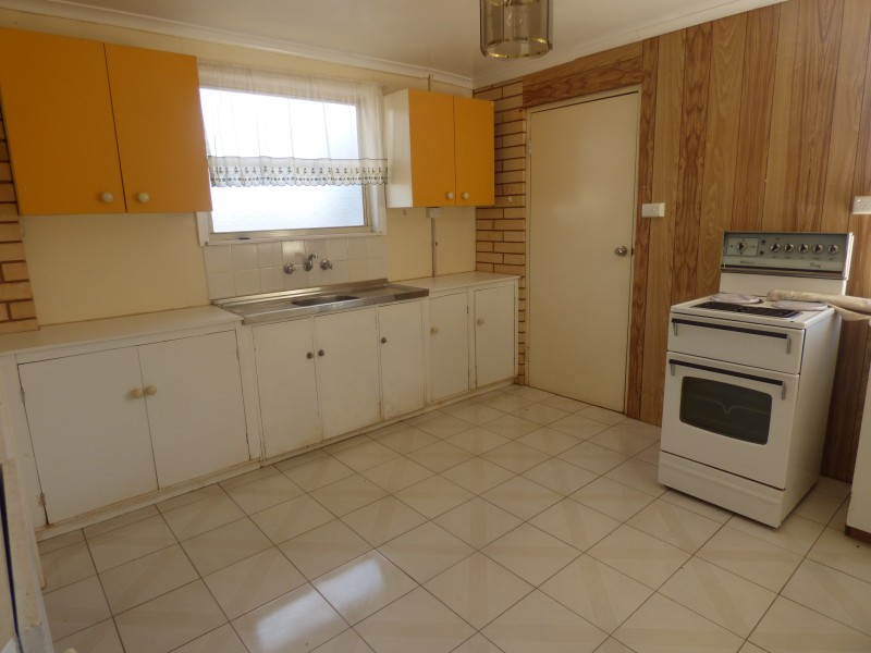 15 Leaver Street, Yenda NSW 2681