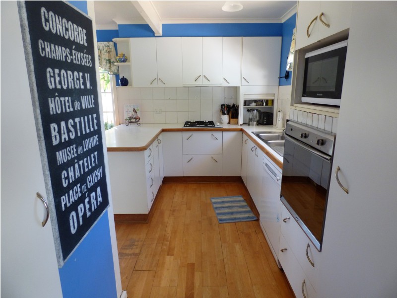 95 Blumer Avenue, Griffith NSW 2680