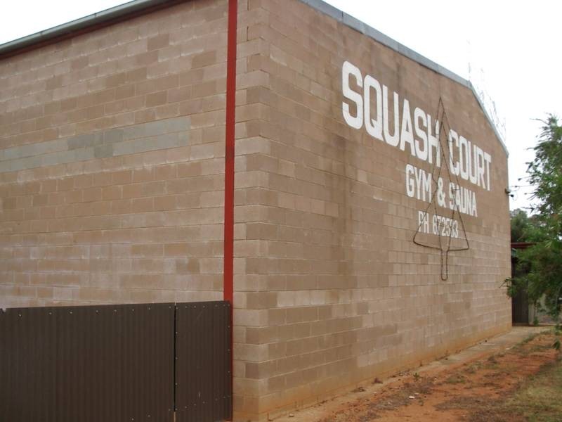 18-18a Byron Street, Hillston NSW 2675