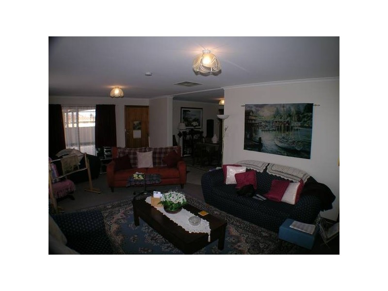 Merrigal Street, Griffith NSW 2680